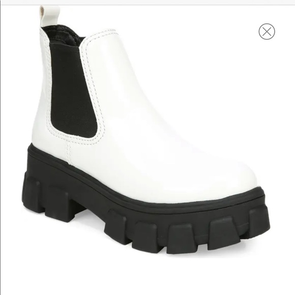 Circus by Sam Edelman Shoes - Circus by Sam Edelman Dariella Chelsea boot size10